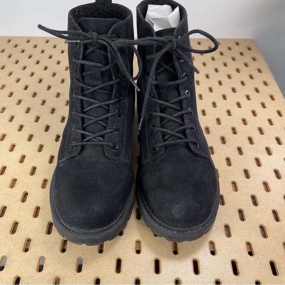 Divided Women’s Work Boot Black Faux Suede Lace Up Lug Sole Size 8.5 US - Picture 7 of 9